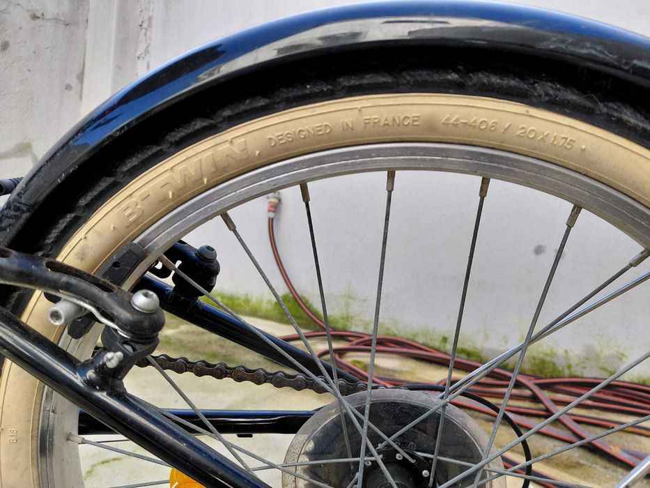 Bicicleta menina 6 a 9 anos