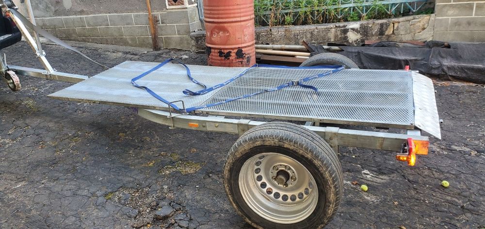 Продам причіп під лодку,квадрік (квадрік 2шт) і т.д.