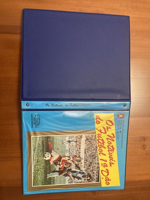 CADERNETA CROMOS/CALENDARIOS “OS NOTAVEIS DO FUTEBOL 1ª DIVISAO” 1987