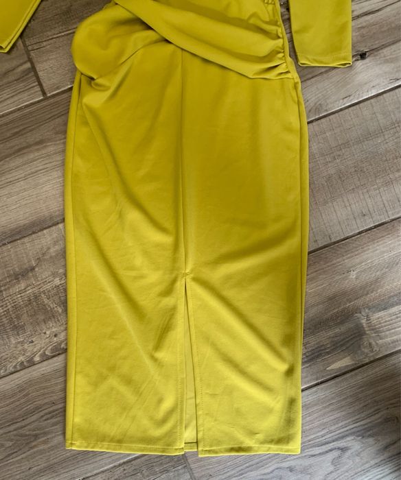 Vestido Midi Amarelo Lima com Draping | Novo sem etiquetas