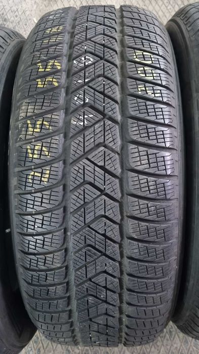 255/55R18 Pirelli Scorpion Winter RSC Zima