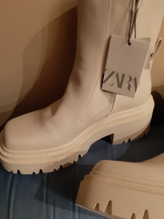 Kozaki Zara 39 buty za kostkę sztywne ecru limited zara zima traktor