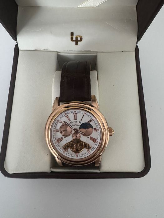 Механічний годиник Lucien Piccard LP28117RO