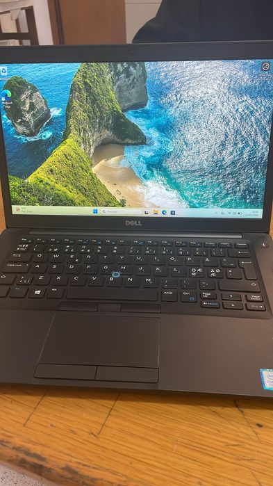 Dell Latitude 7480