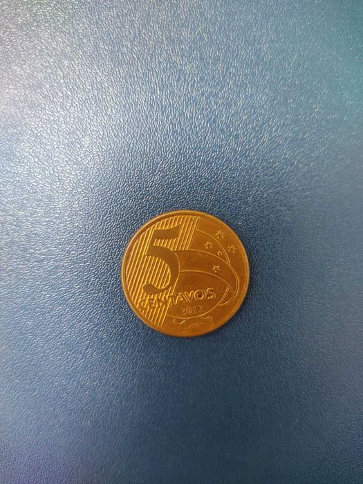 Moedas Escudos, Pesetas, Francos, Dinars, Real