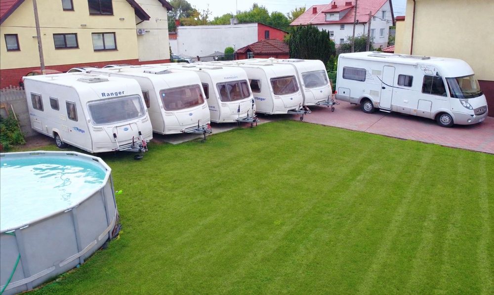Wynajmę przyczepę kempingową kat B Lekka 1100DMC /  Wolne terminy Sierpień Wrzesień Wakacje/  Przyczepa Wynajem