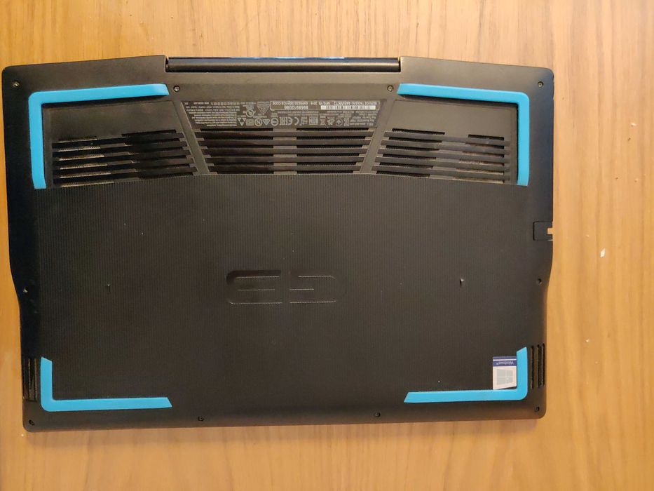 Dell G3 3590 i7 9750H / 16 GB Ram / Nvidia GTX 1660 Ti MAX-Q