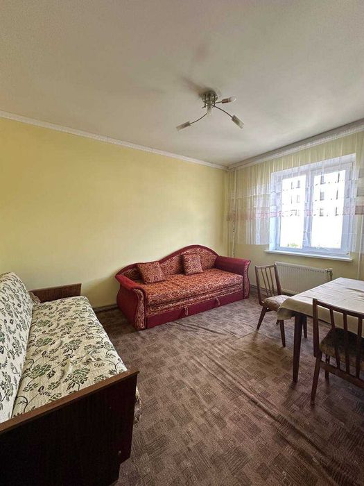 Продаж 4к квартири в спальному районі.Готова до проживання.Індивідуальне опалення.