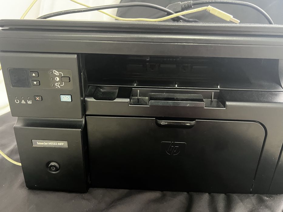 Принтер HP   Laser jet M1132