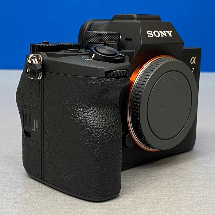 Sony Alpha A7 IV (Corpo) | 33MP | 3 ANOS DE GARANTIA