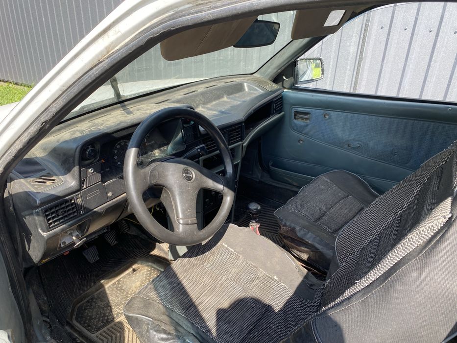 Opel Kadet Опель Кадет 1.3 ГБО