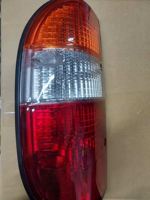 Ліхтар Фонарь,фара до пікапа
FORD RANGER Pick up, Nissan Navarra, L200, Isuzu T
