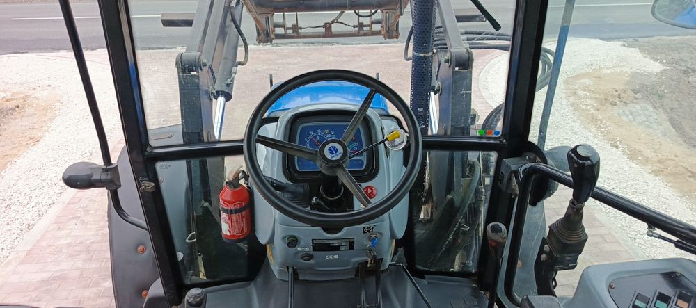 New Holland td 5050