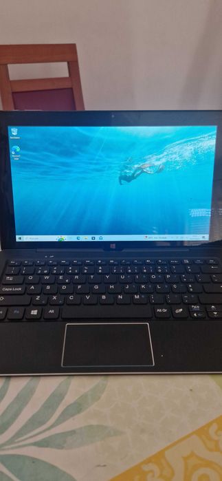 Computador/Tablet 10 polegadas KUBO