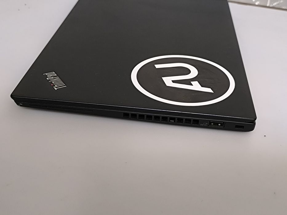 Тонкий, лёгкий, мощный Ноутбук ThinkPad A285, AMD Ryzen PRO, VEGA 8