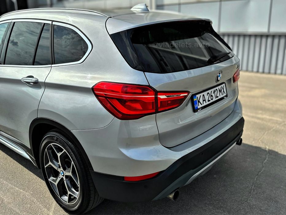 BMW X1 28i • 2016 • 2.0 бензин (B46) • Панорама • Полный привод xDrive