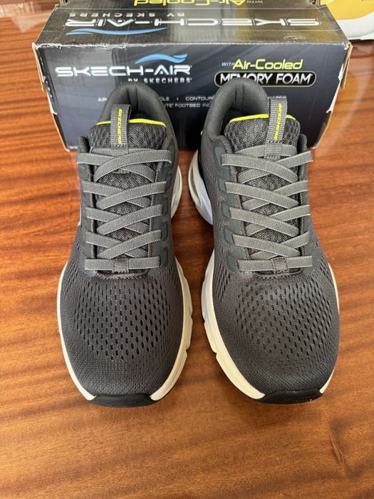 Кросівки чоловічі Skechers 41 розмір