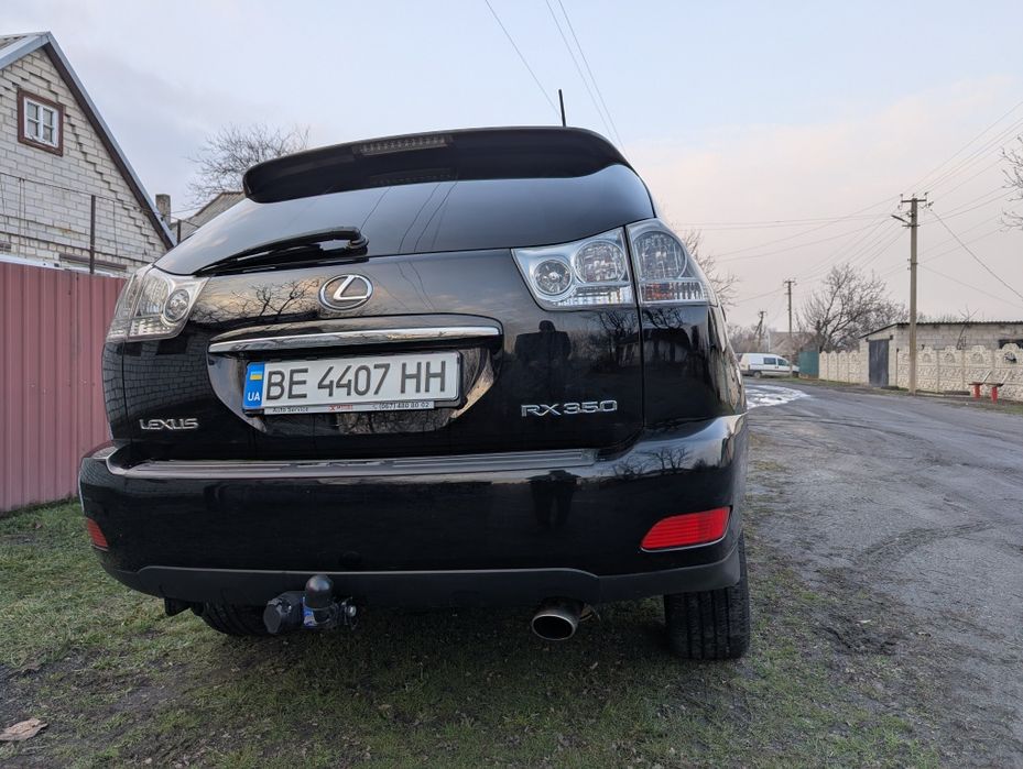 Подам Lexus rx 350