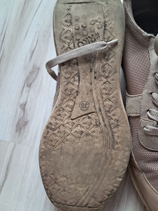 Buty sportowe Ryłko roz.38