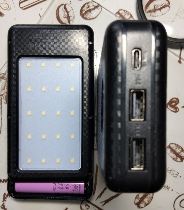 Павербанк 19 аГодин, 22 ват, лед світильник