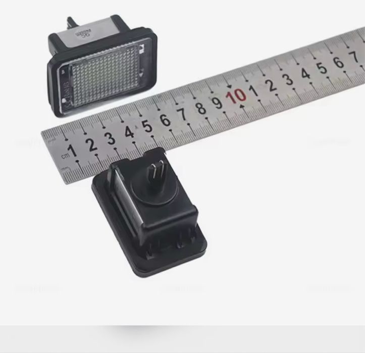 Ковпак ковпачок Підсвітка номера Mercedes Benz GLK X204