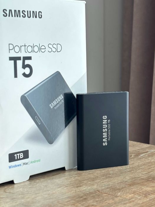 Samsung T5 1TB Зовнішній SSD