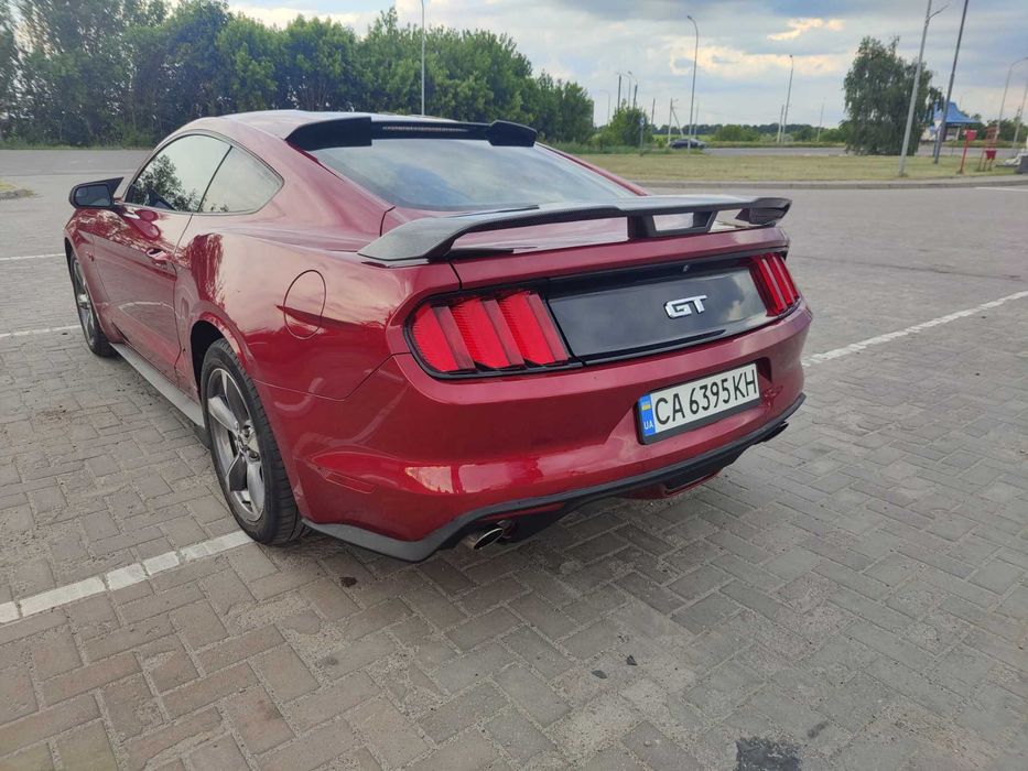 Ford Mustang 2017 VIN 1FA6P8CF0H5330830 фото оголошення 4 з 24