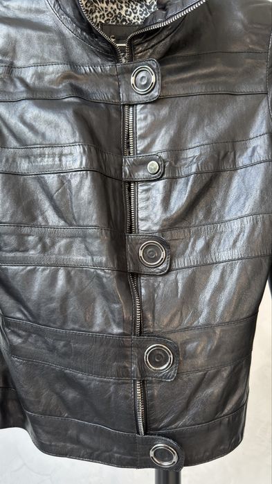 Куртка жіноча шкіряна 34 р XS