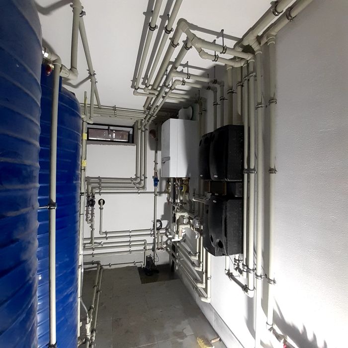 Послуги Сантехніка .