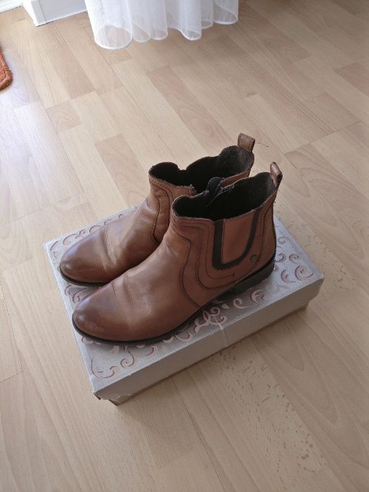 Botki damskie skórzane Lasocki 40