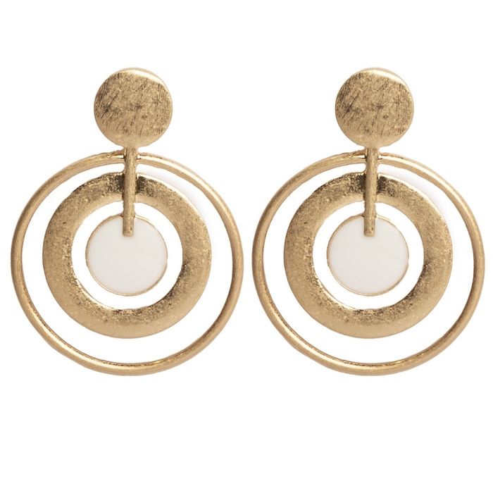 Conjunto de colar e brincos novos