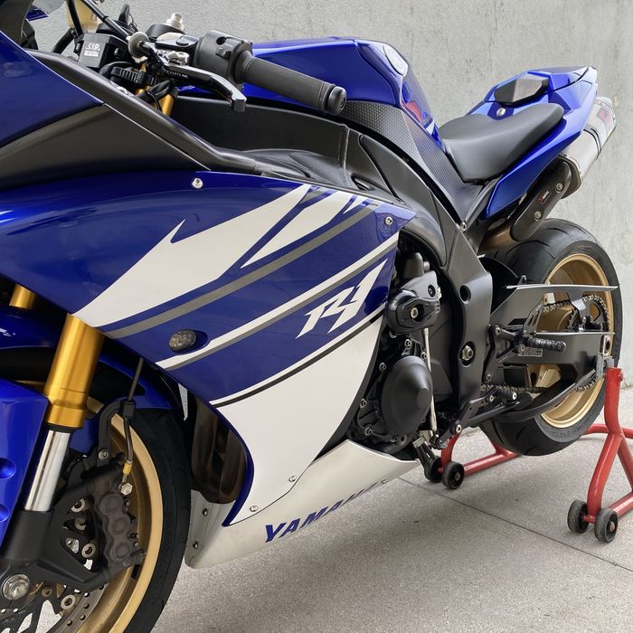 Yamaha R1 Crossplane