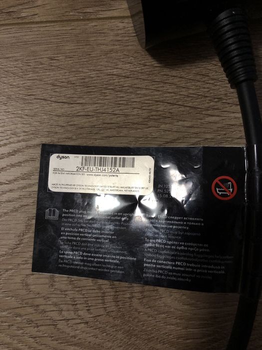 Dyson Airstrait - Onyx Black