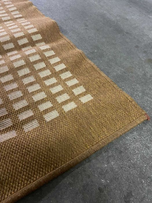 Carpete 1.90cm x 1.37cm