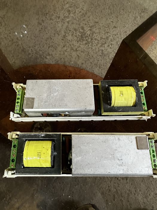 2 шт Перетворювач напруги з 220 на 12