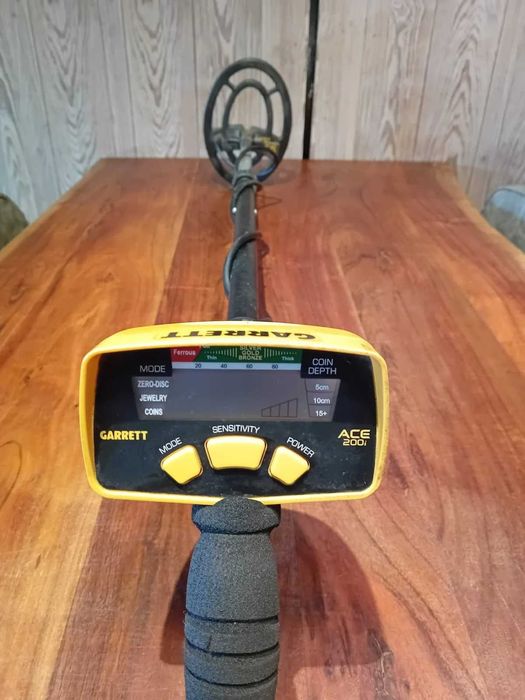 Металлоискатель Garrett Ace 200 Металошукач Металодетектор