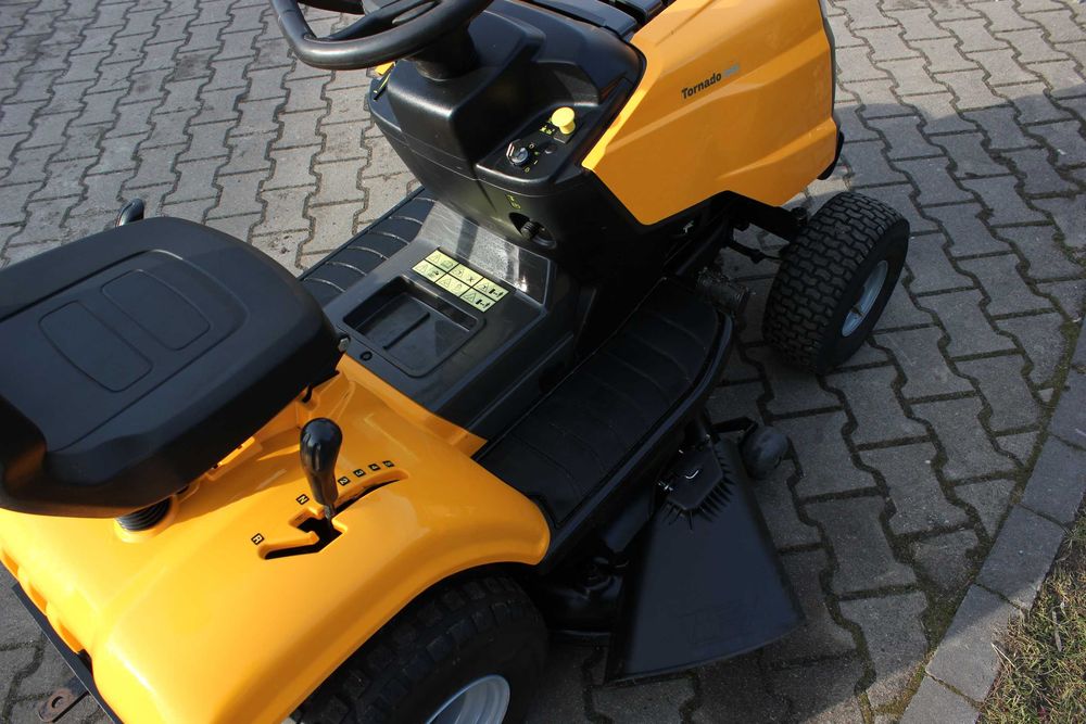 Stiga Estate 3098 Traktorek kosiarka Briggs & Stratton