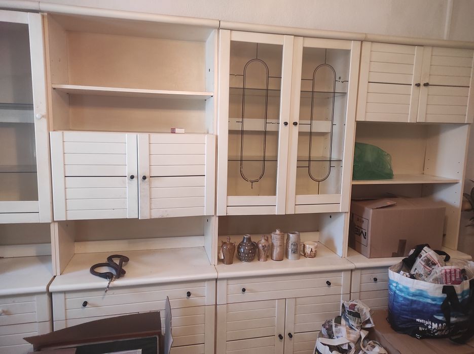 Móvel de sala usado com marcas