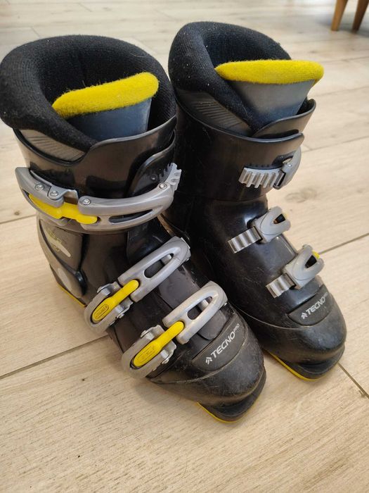 Dziecięce buty narciarskie Alpina rozm. 22