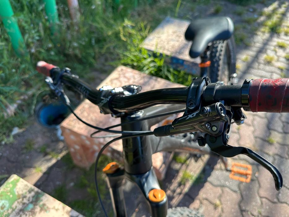 Bicicleta 29 - Banshee Phantom
