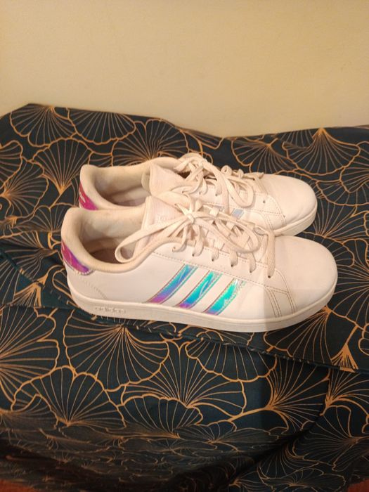 Sapatilhas da Adidas.tam.38.5.em bom estado.