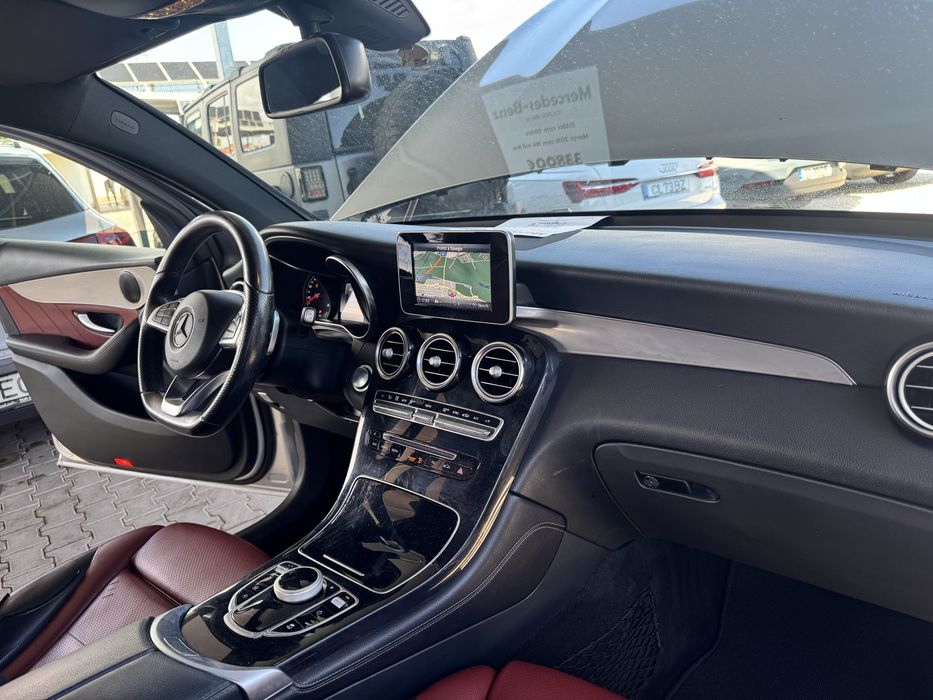 Mercedes-Benz GLC 250 d 4MATIC Coupé AMG Line Nacional