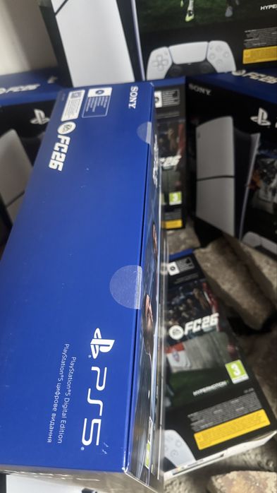 Playstation 5 slim 825 GB + можливо без FC26