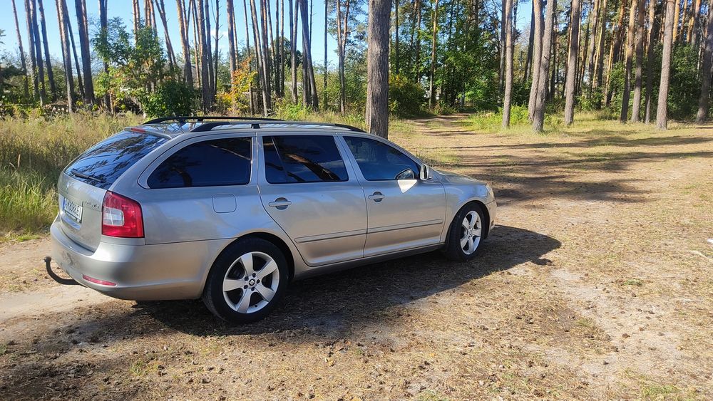 Продам недорого гарну Шкоду Октавію 2011 року. Дизель.