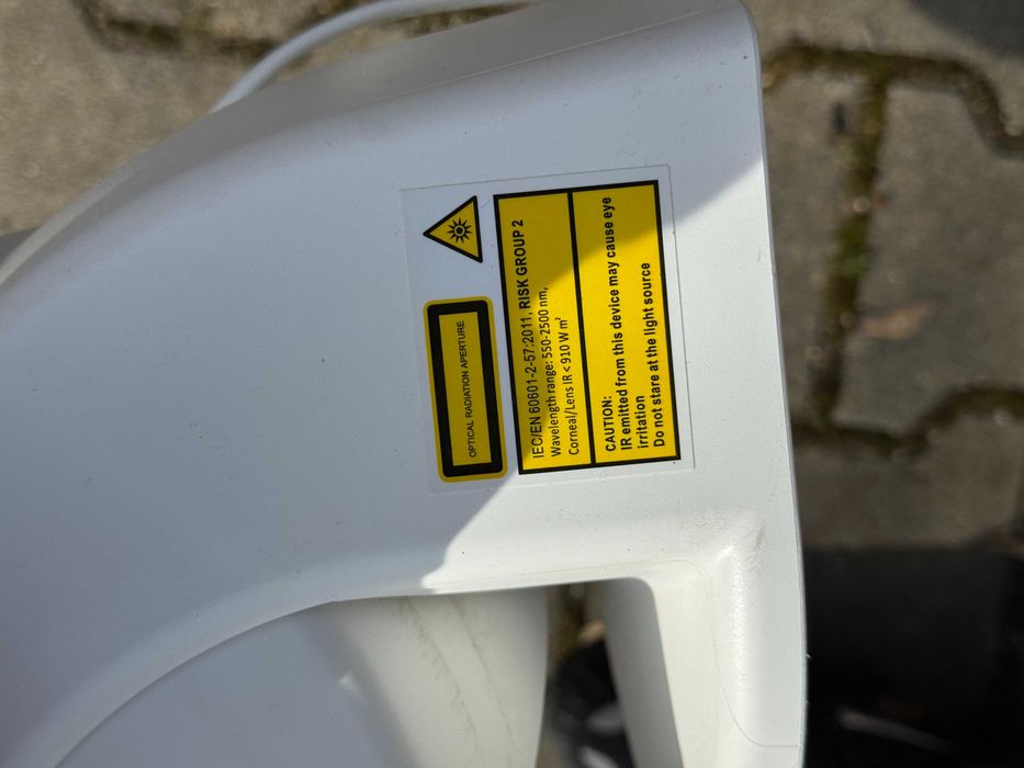 Lampa terapeutyczna na podczerwień Beurer IL 50 – 300W