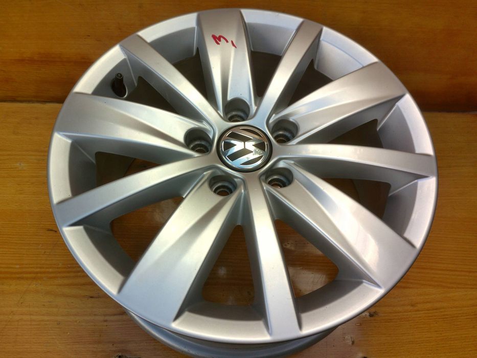 felga 3aa601025 vw passat b7 pojedyncza 7 x 16 et45 5x112 dekielek /3.4/