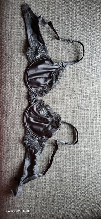 Biustonosz stanik 75 B