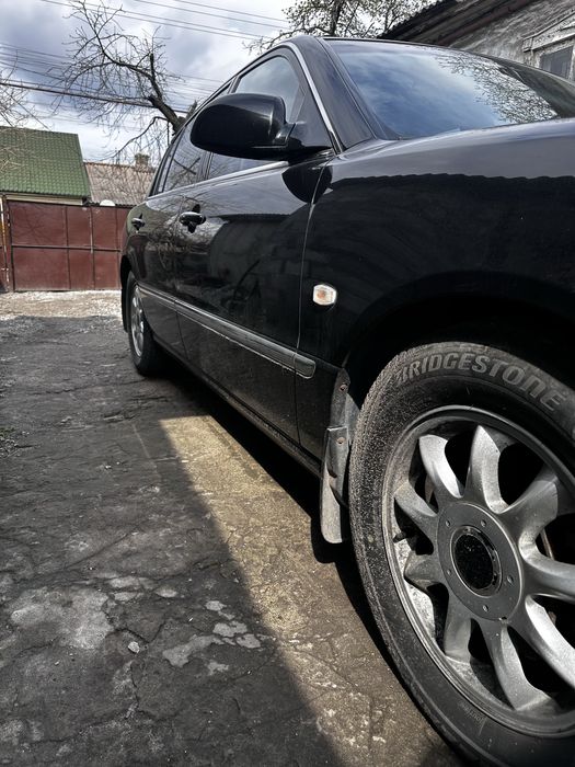 Продам Kia Opirus