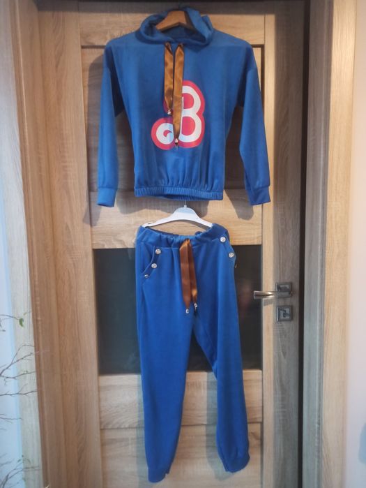 Zestaw 3 kompletów dresowych