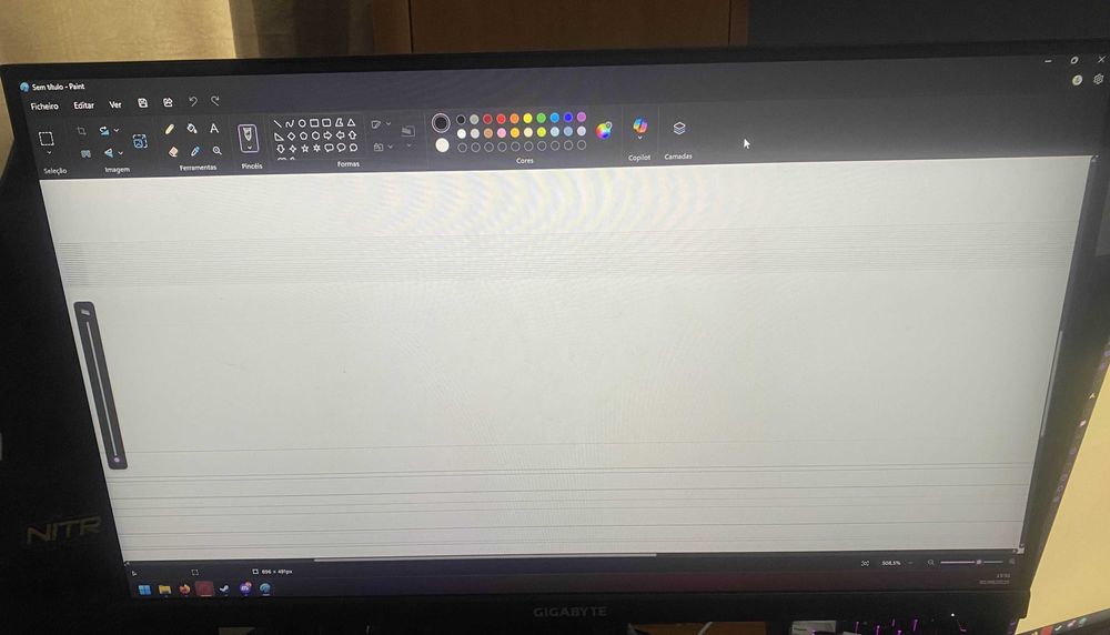 Monitor Gigabyte G27F2 165hz para peças ou arranjo